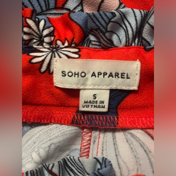 2 for $25 Orange Ladies Japanese floral design pants size small - Picture 4 of 5